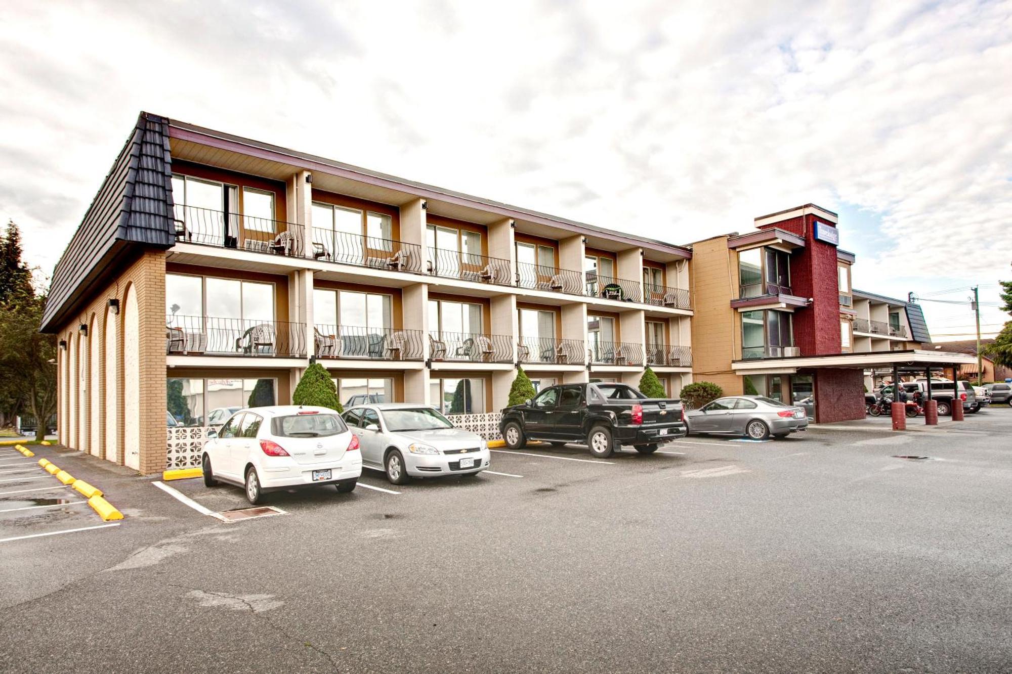 Travelodge By Wyndham Nanaimo Exterior foto